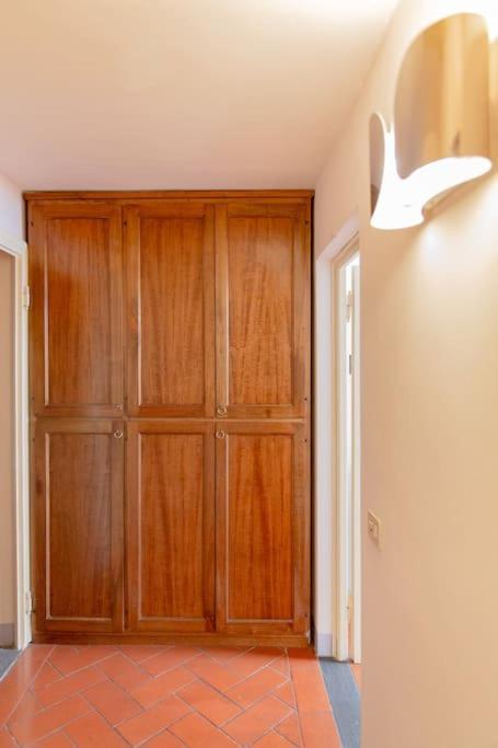 Elegant Apartment Near Piazza Della Signoria Firenze Eksteriør bilde